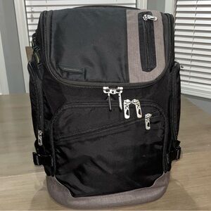 Briggs & Riley Black and Gray Backpack Durable Modern Design